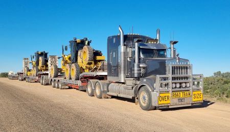Diamantina roads graders