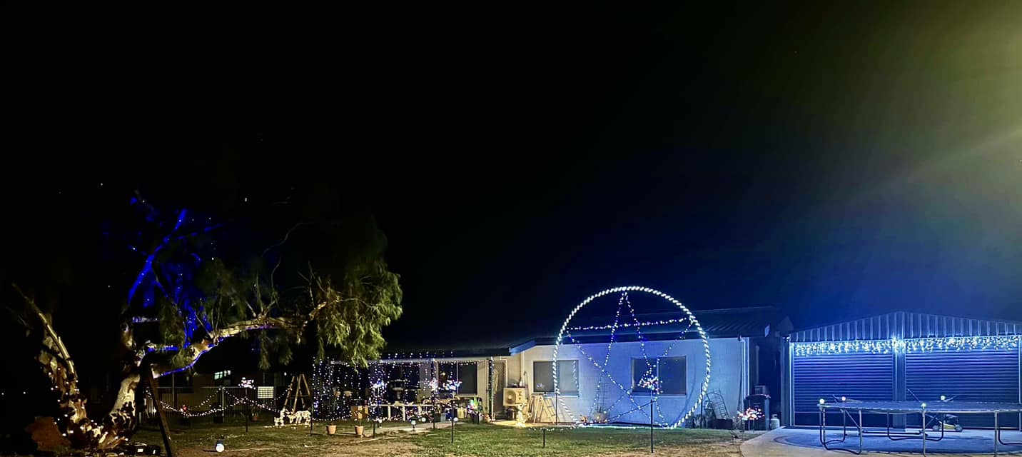 Bedourie House Winner - Diamantina Christmas Lights Competition 2024