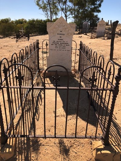 Birdsville cemetery 4